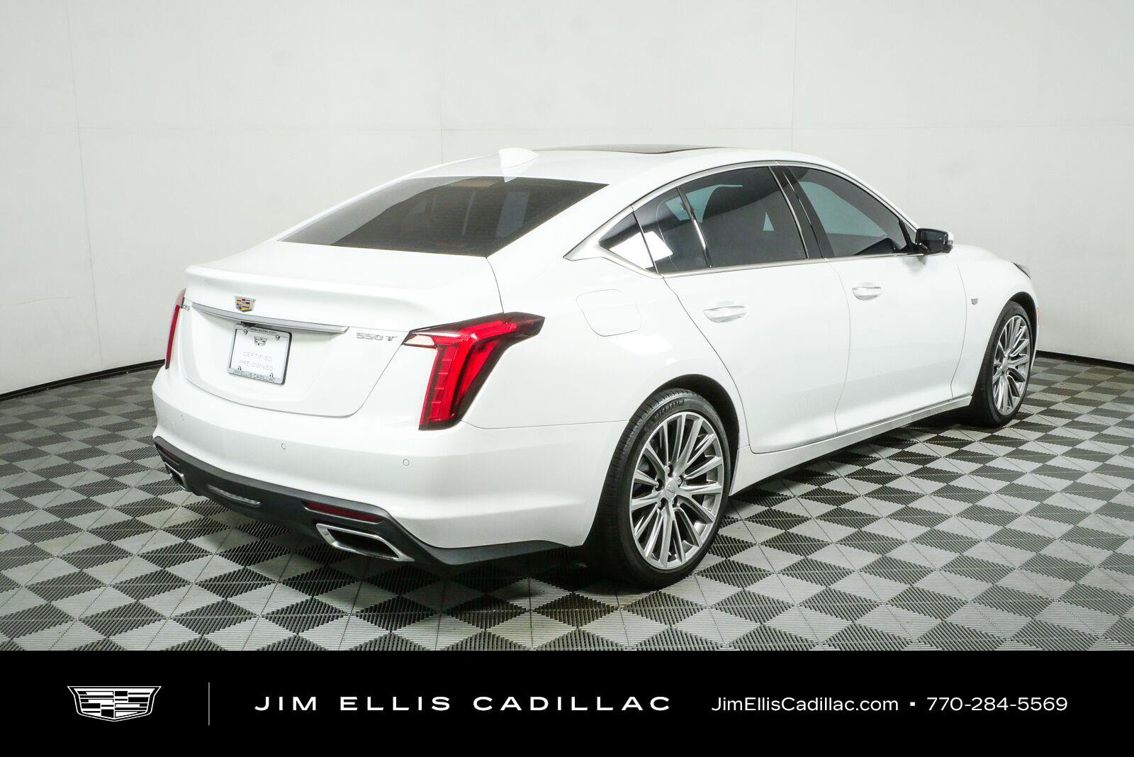 Used 2021 Cadillac CT5 Premium Luxury RWD image 3