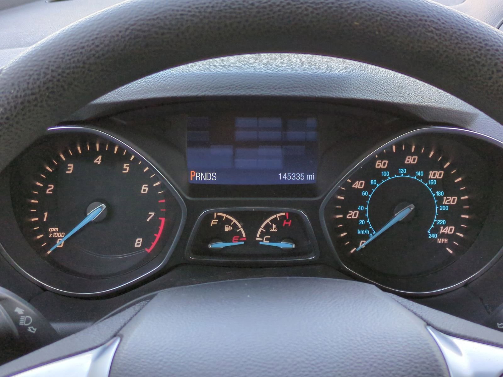 Used 2015 Ford Escape SE image 25