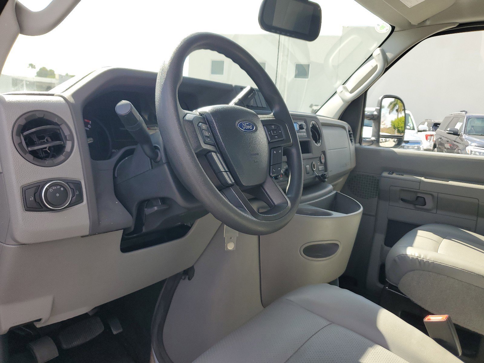 Used 2023 Ford E-350 and Econoline 350 Super Duty w/ Driver's Safety Package image 9