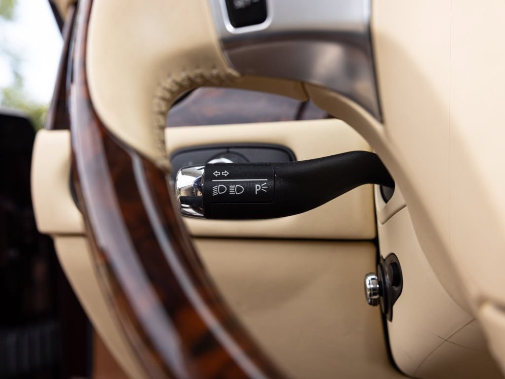Used 2015 Bentley Flying Spur W12 AWD/4WD image 42