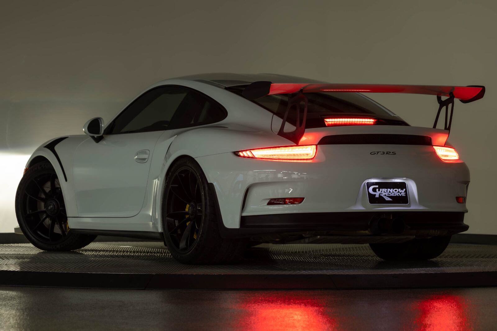 Used 2016 Porsche 911 GT3 RS RWD image 28