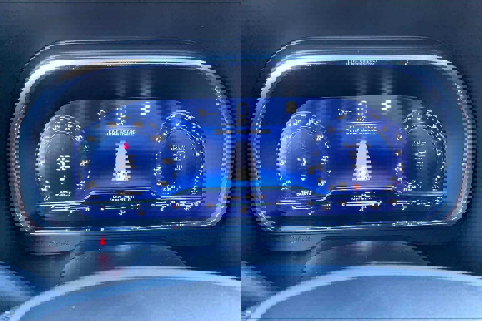 Used 2023 Chevrolet Suburban LT w/ Luxury Package image 24