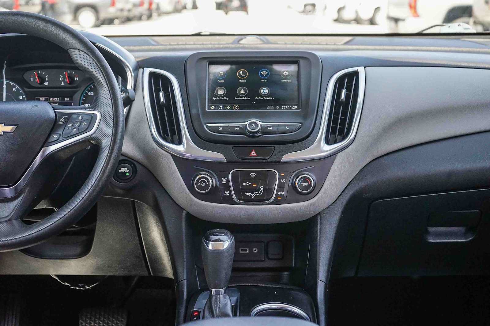 Used 2019 Chevrolet Equinox LS FWD image 13