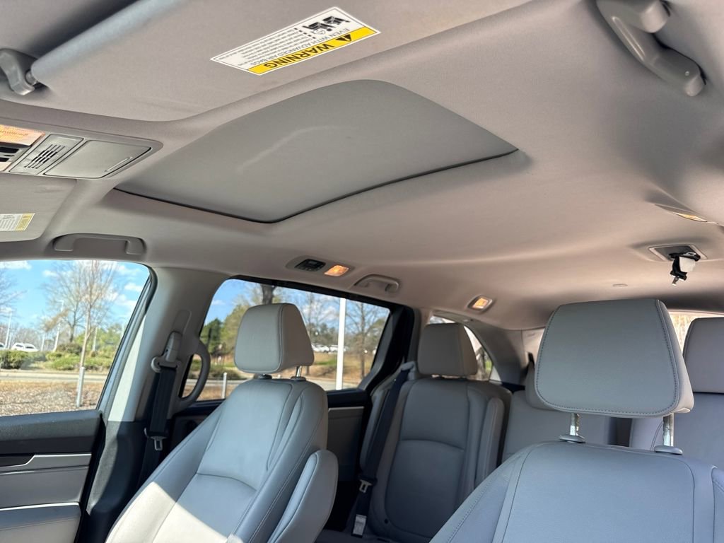 Used 2018 Honda Odyssey EX-L image 25