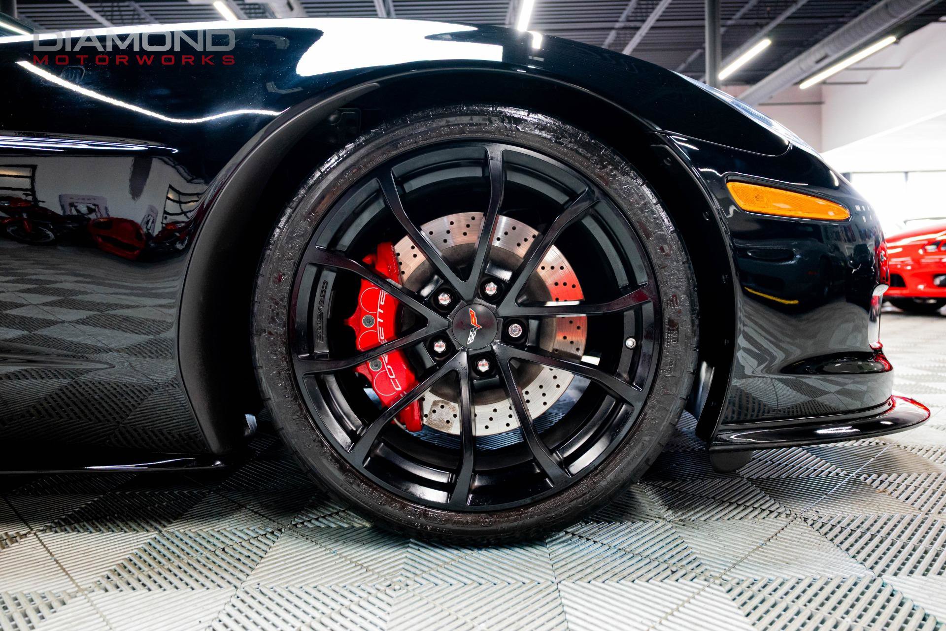 Used 2013 Chevrolet Corvette 427 w/ Z06 Carbon Fiber Package image 95