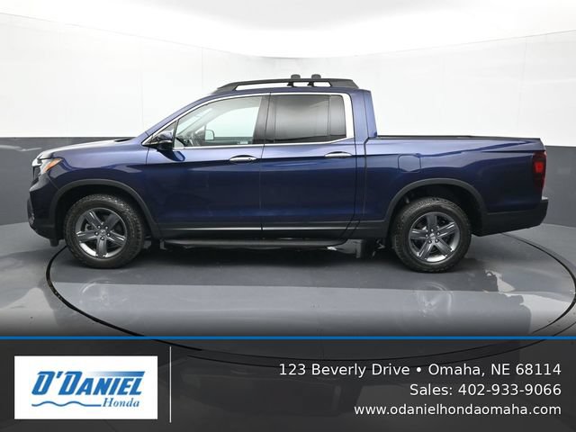 Used 2023 Honda Ridgeline RTL-E image 2