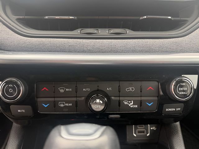 Certified 2022 Jeep Compass Latitude w/ Sun and Sound Group image 15