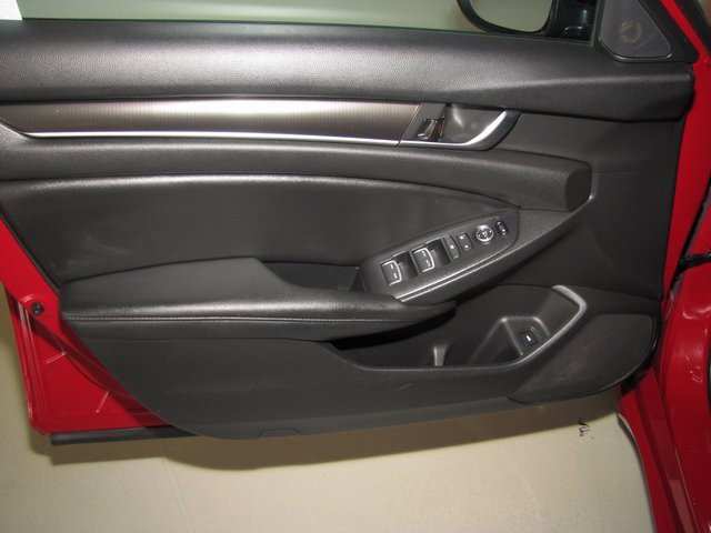 Used 2021 Honda Accord Sport Special Edition image 10