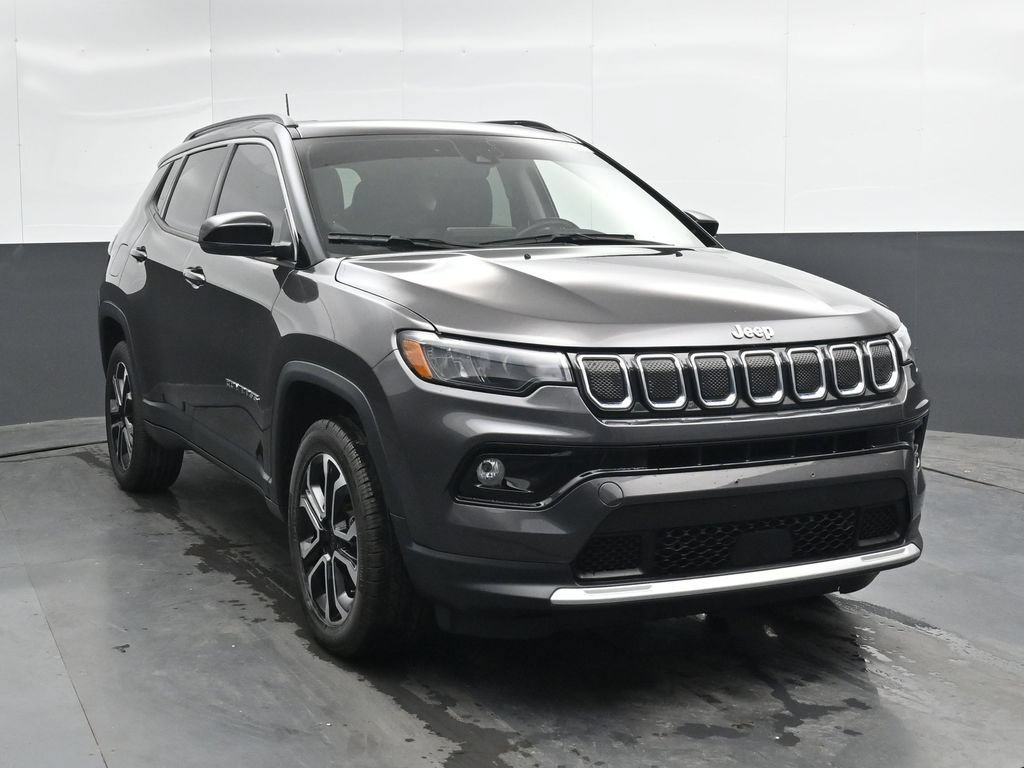 Used 2022 Jeep Compass Limited w/ Sun and Sound Group AWD/4WD image 6