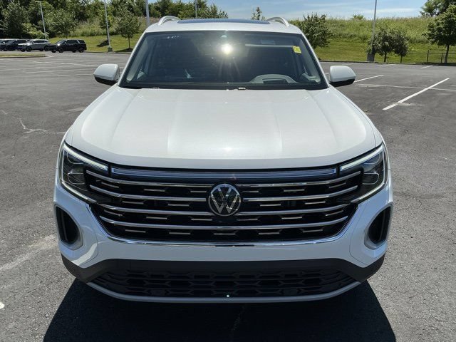 Used 2024 Volkswagen Atlas SEL AWD/4WD image 11
