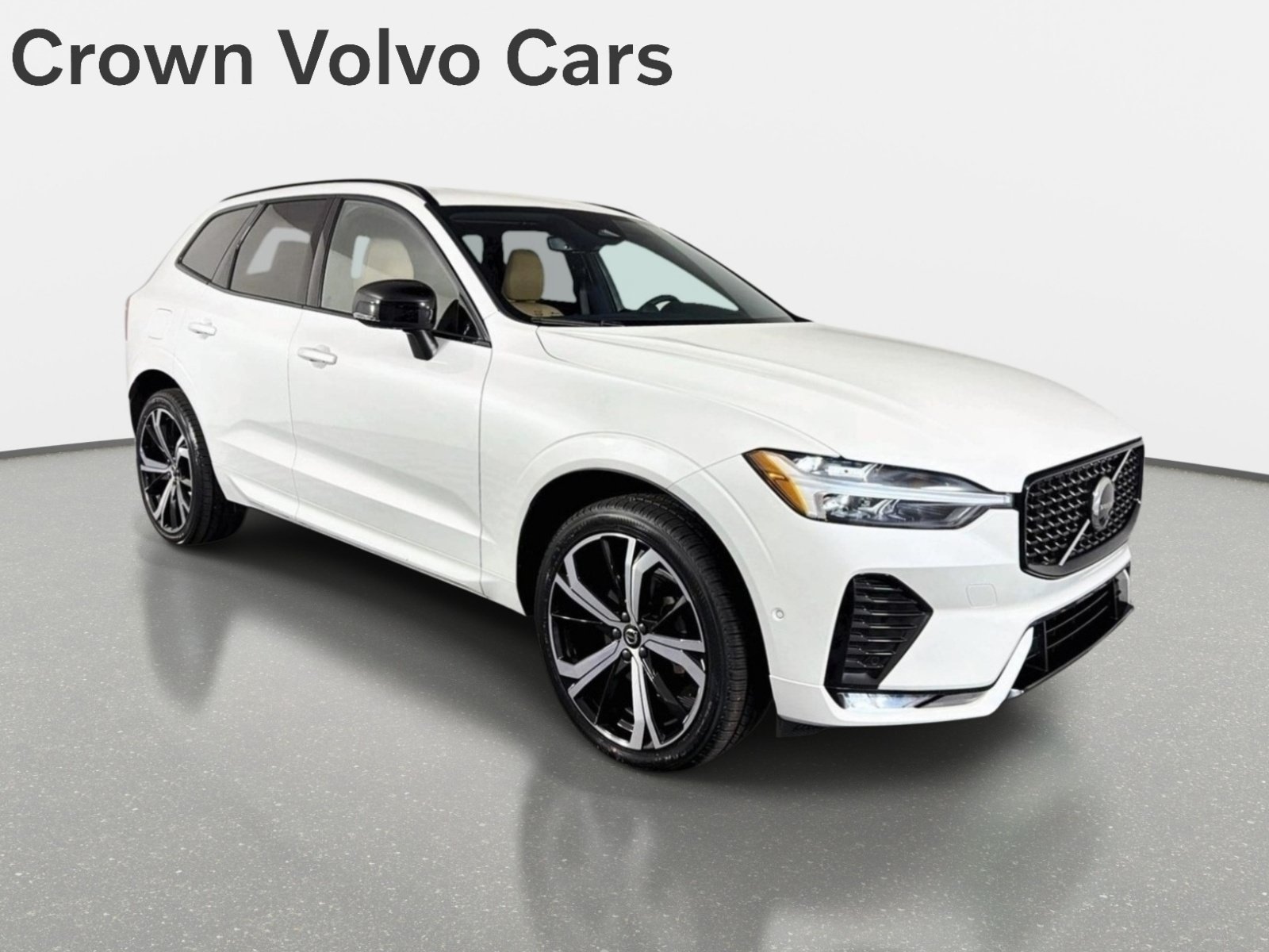 Used 2024 Volvo XC60 B5 Ultimate AWD/4WD image 3