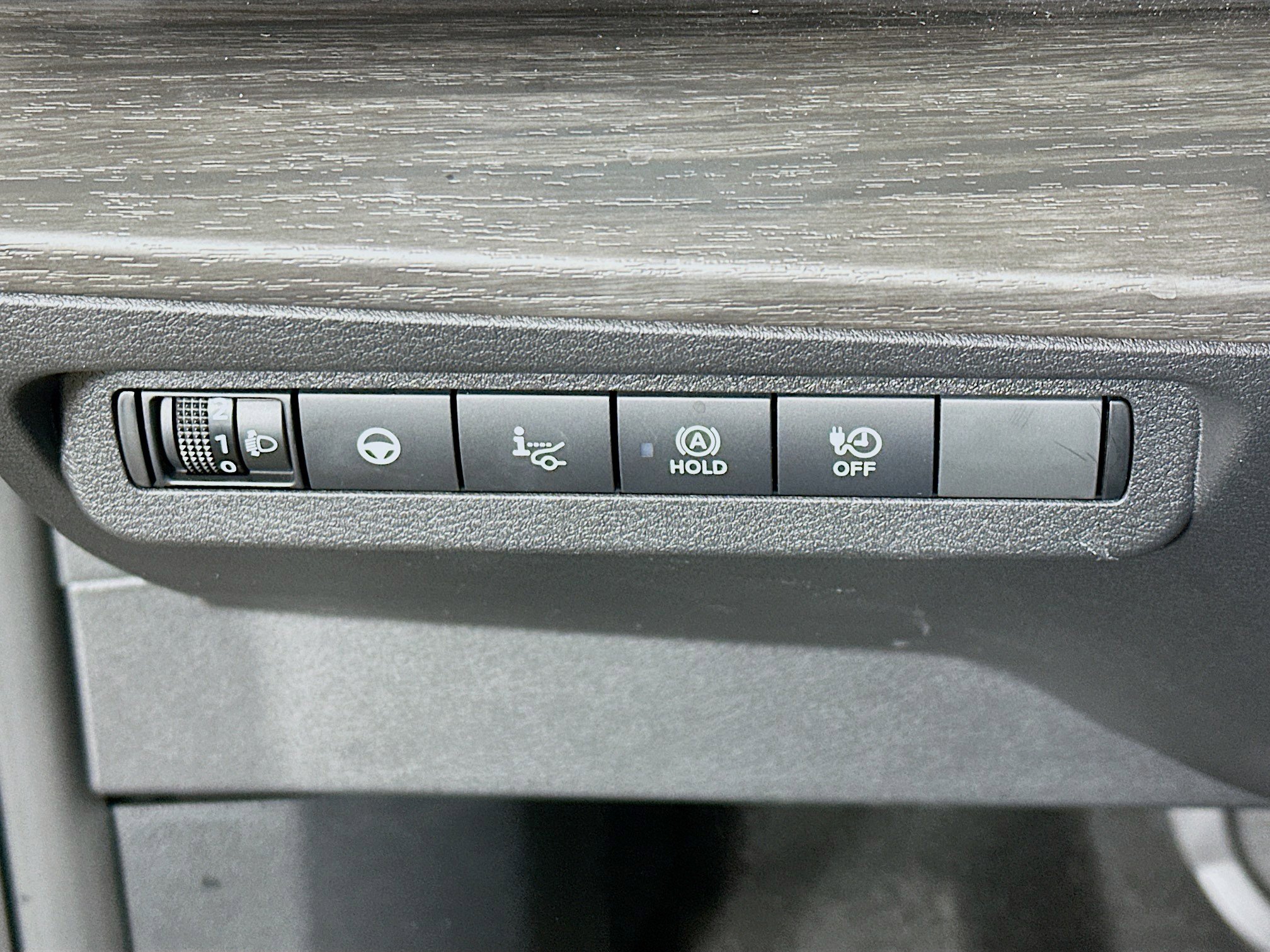 Used 2023 Nissan Ariya FWD image 17