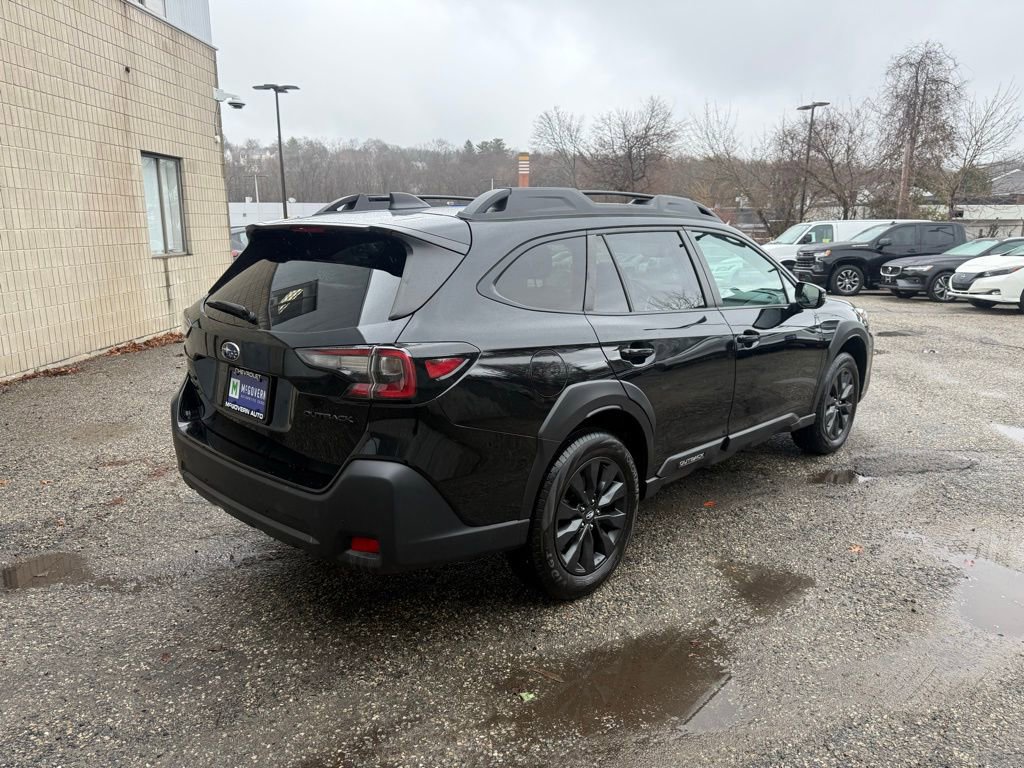 Used 2024 Subaru Outback Onyx Edition image 6