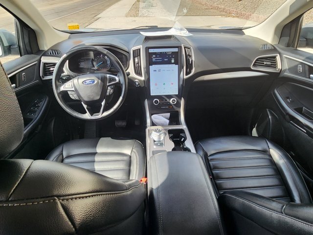 Used 2023 Ford Edge SEL image 24