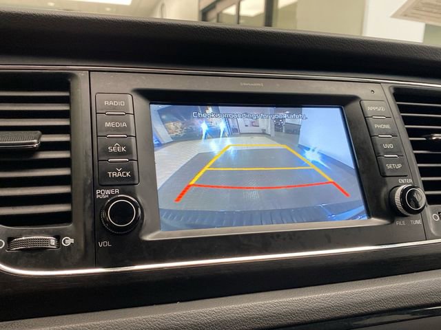 Used 2017 Kia Sedona LX w/ LX Essentials Premium Package image 24