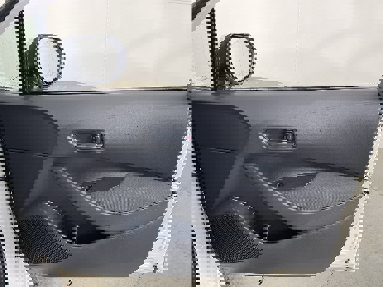 Used 2022 Toyota Corolla LE image 22