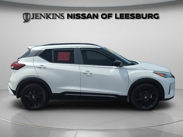 Certified 2021 Nissan Kicks SR w/ SR Premium Package FWD image 3