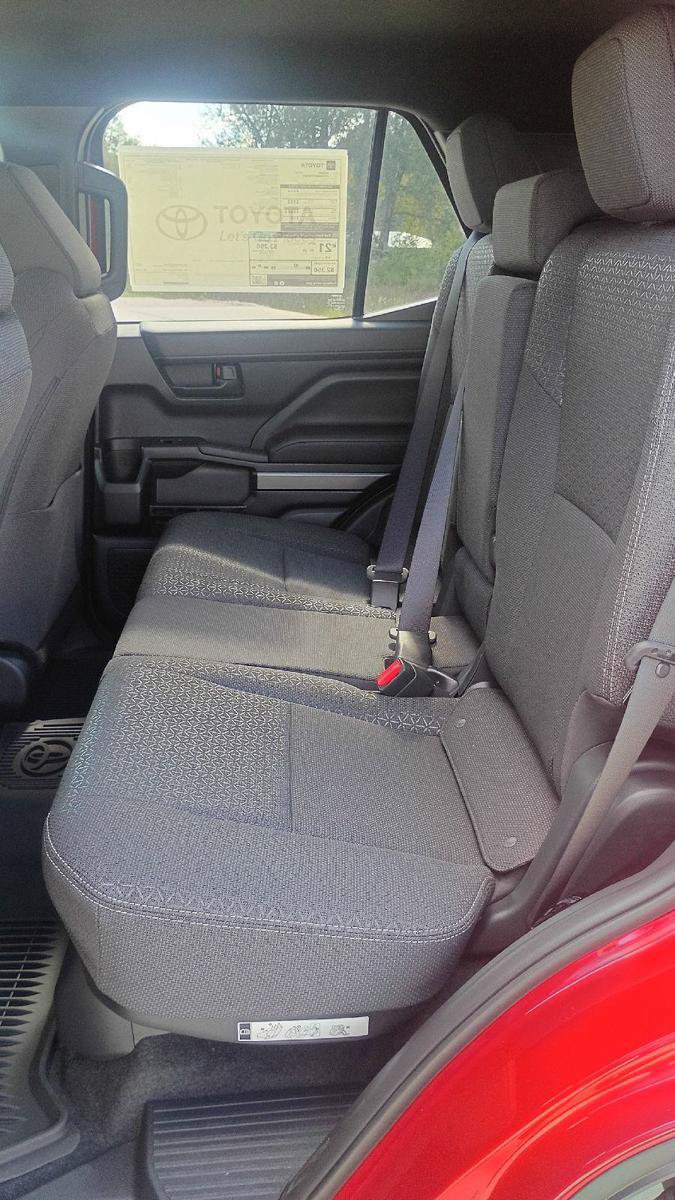 New 2026 Toyota 4Runner SR5 AWD/4WD image 13