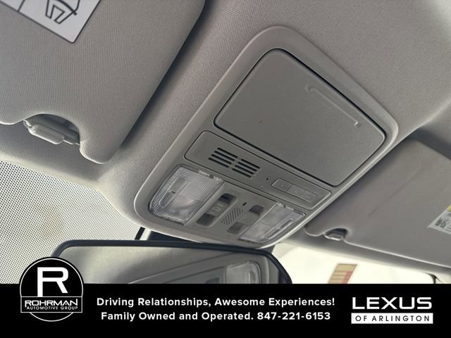 Used 2016 Honda Pilot Touring image 10