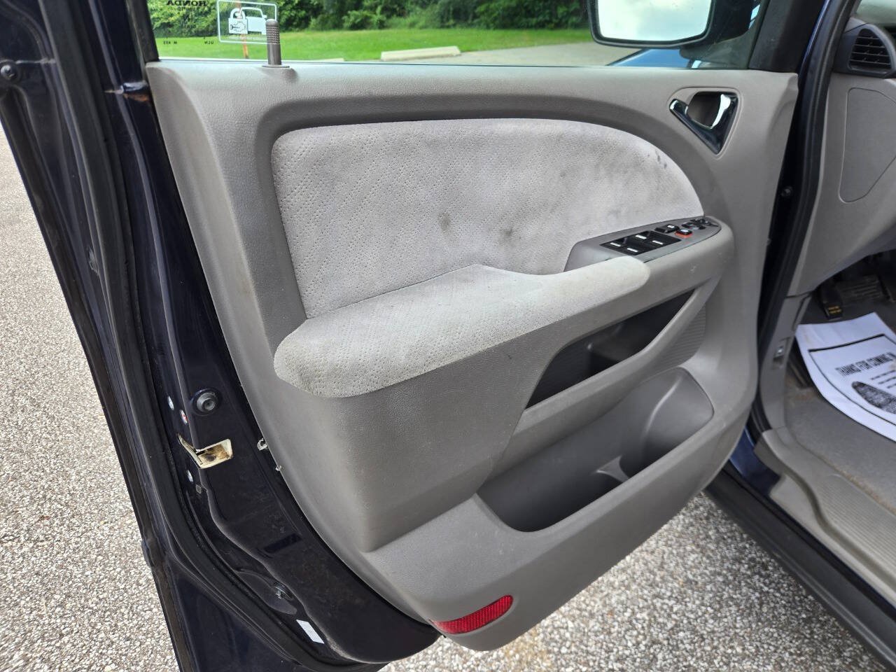 Used 2008 Honda Odyssey LX image 18