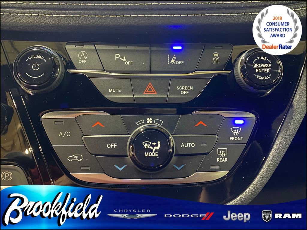 New 2026 Chrysler Pacifica Select image 29