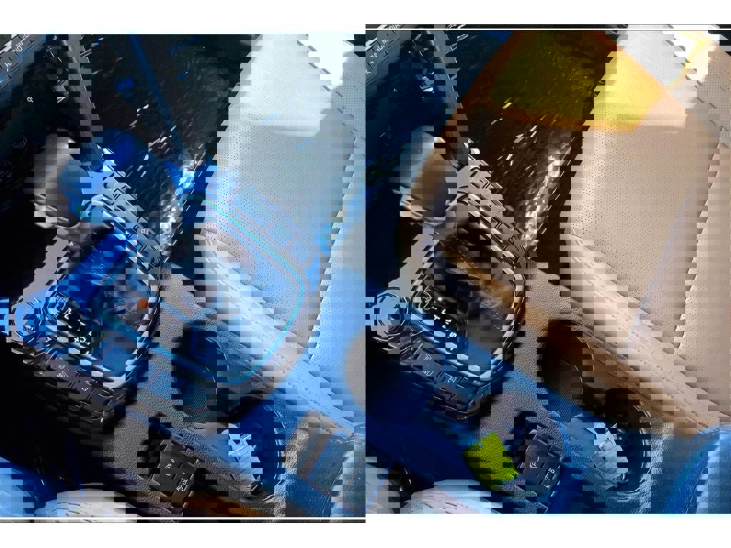 Used 2024 Kia Seltos SX w/ SX Sunroof Package image 19