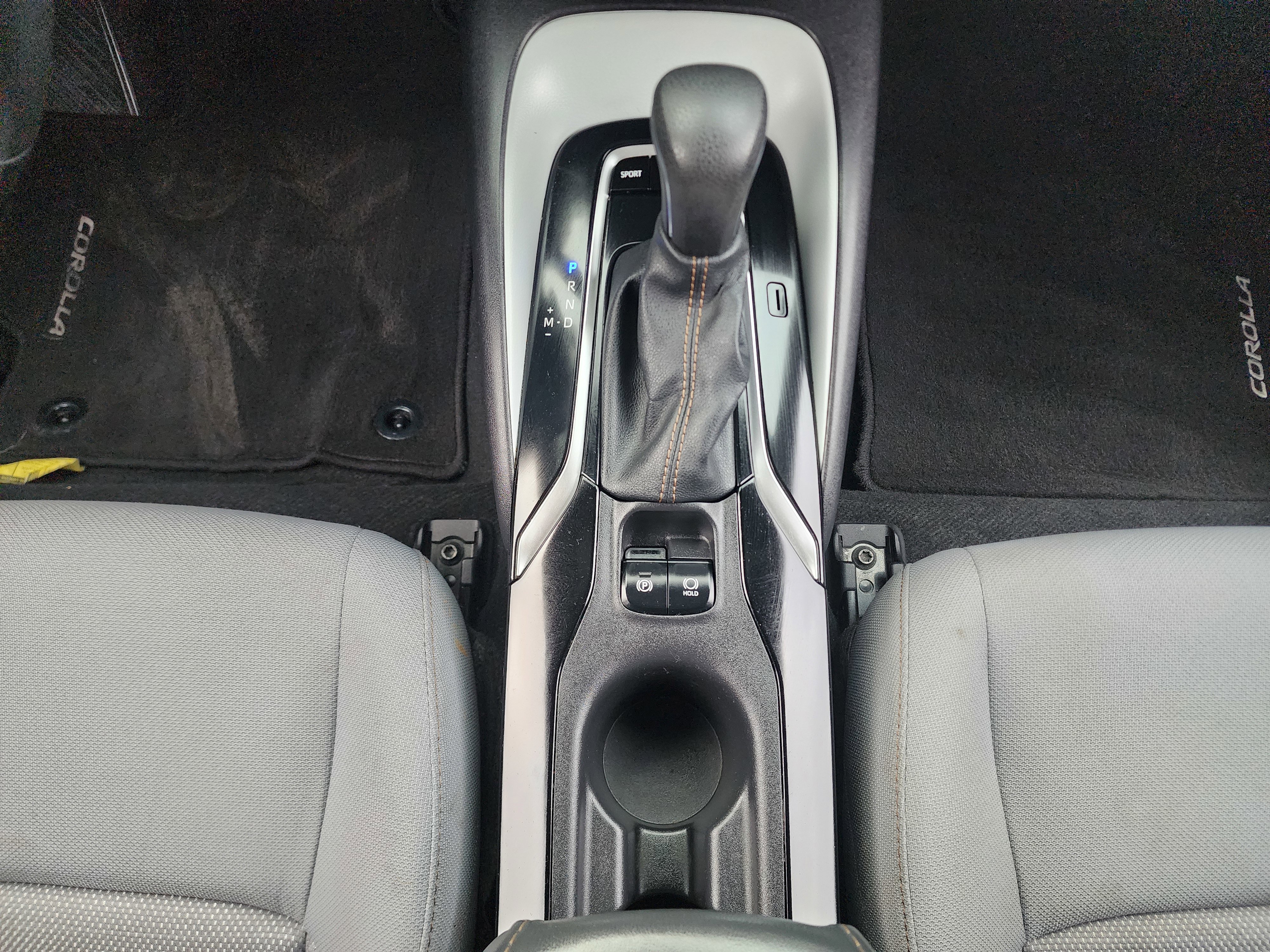 Used 2022 Toyota Corolla SE FWD image 33