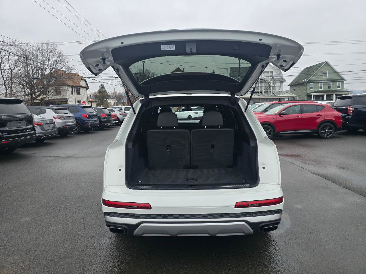 Used 2025 Audi Q7 3.0T Premium Plus image 21