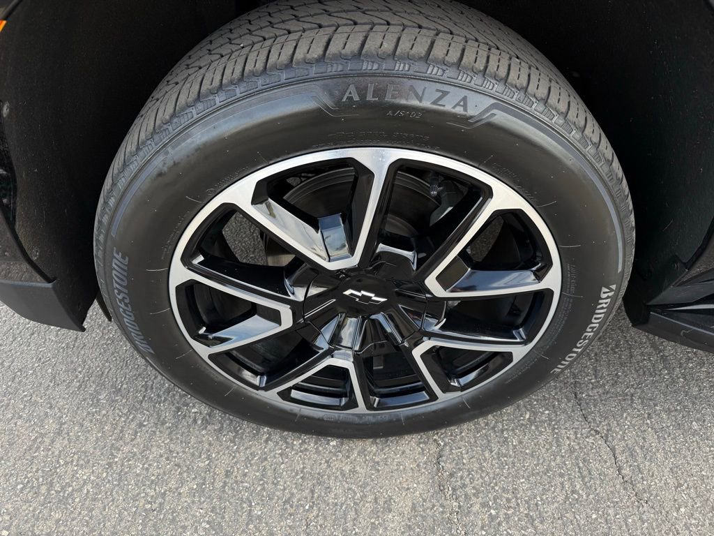 Used 2023 Chevrolet Tahoe RST w/ Luxury Package image 9