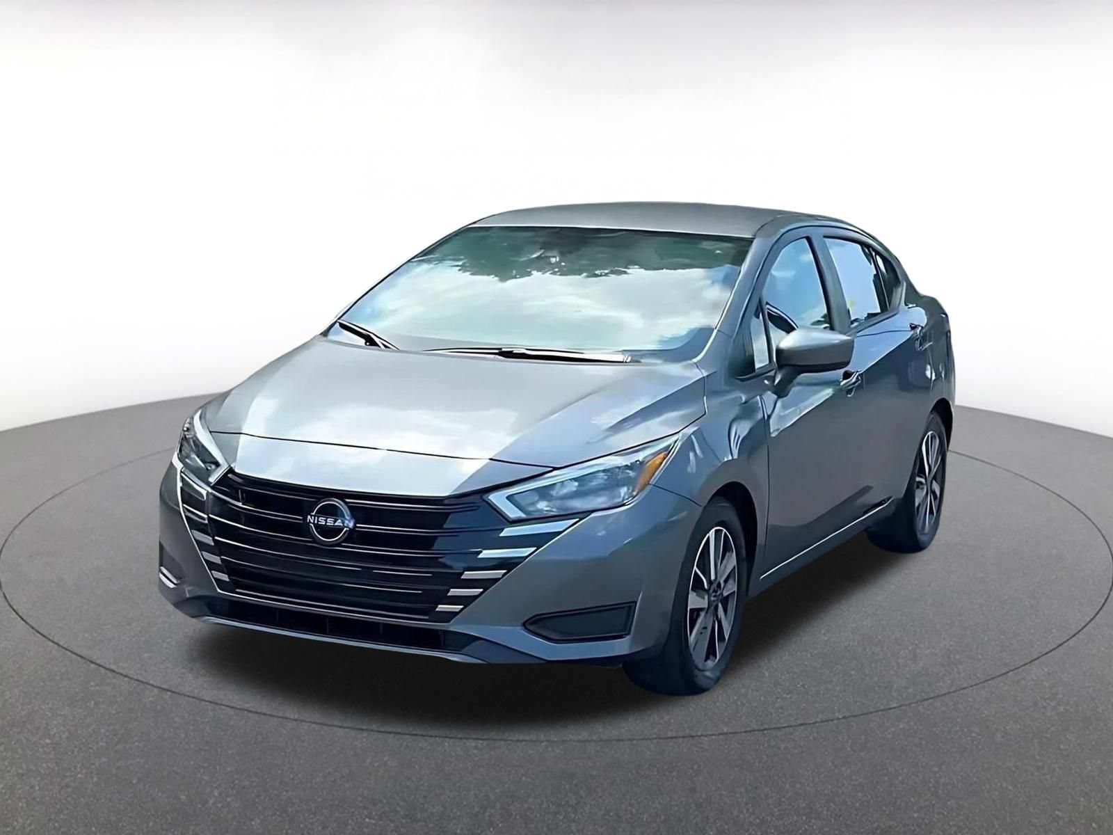 Used 2025 Nissan Versa SV FWD image 6