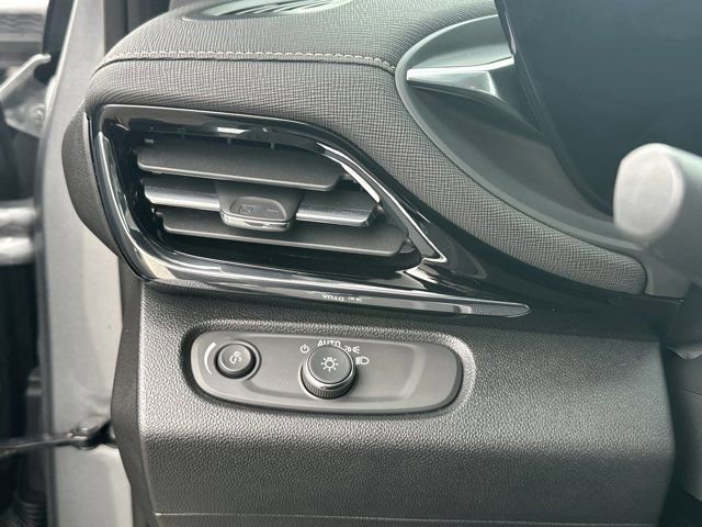 Used 2024 Buick Envista Avenir image 26