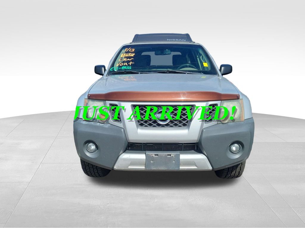 Used 2015 Nissan Xterra S w/ Value Package AWD/4WD image 2