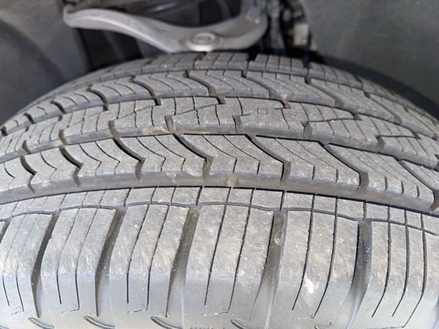 Certified 2023 GMC Yukon SLE image 8