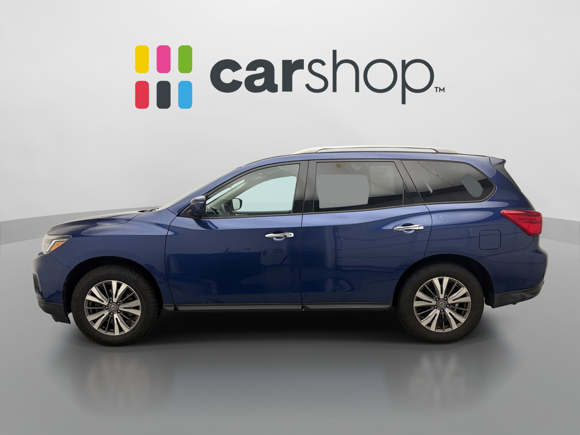 Used 2020 Nissan Pathfinder SV FWD image 2