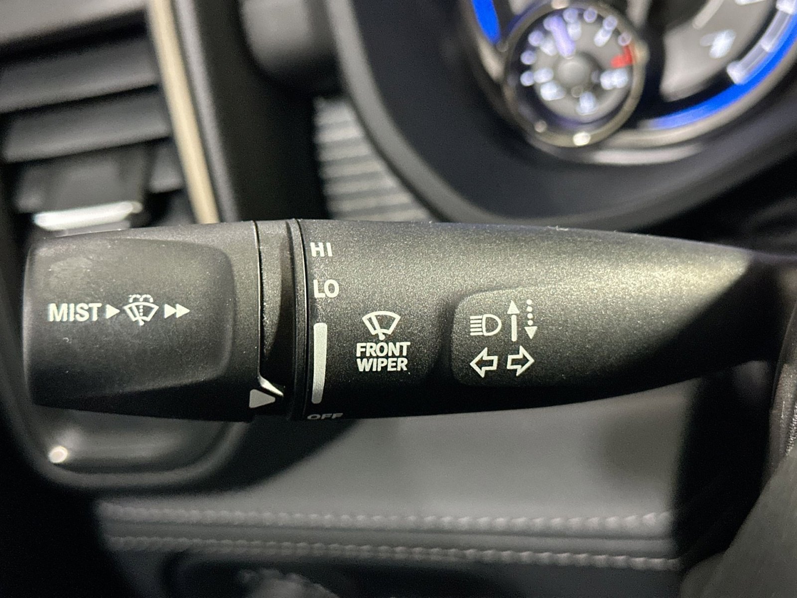 Used 2021 RAM 1500 Limited w/ Body Color Bumper Group image 26