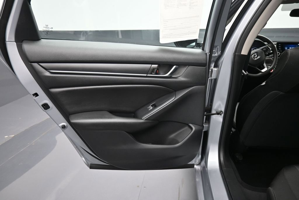 Certified 2019 Honda Accord LX image 24