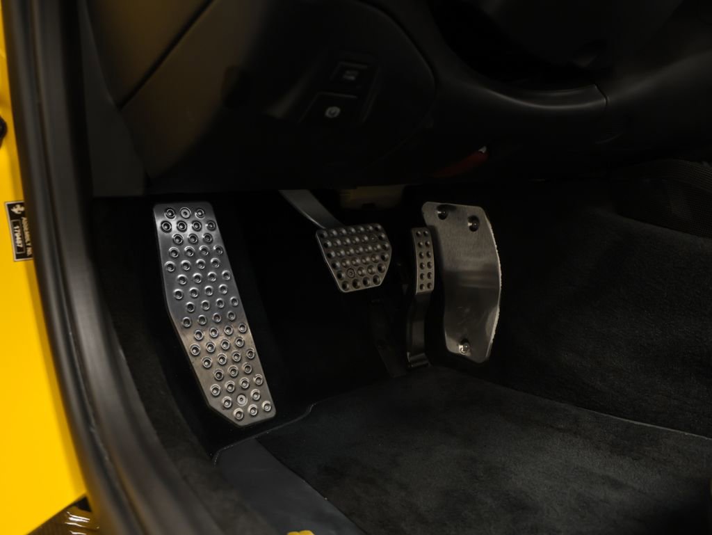 Certified 2021 Ferrari 812 GTS image 47