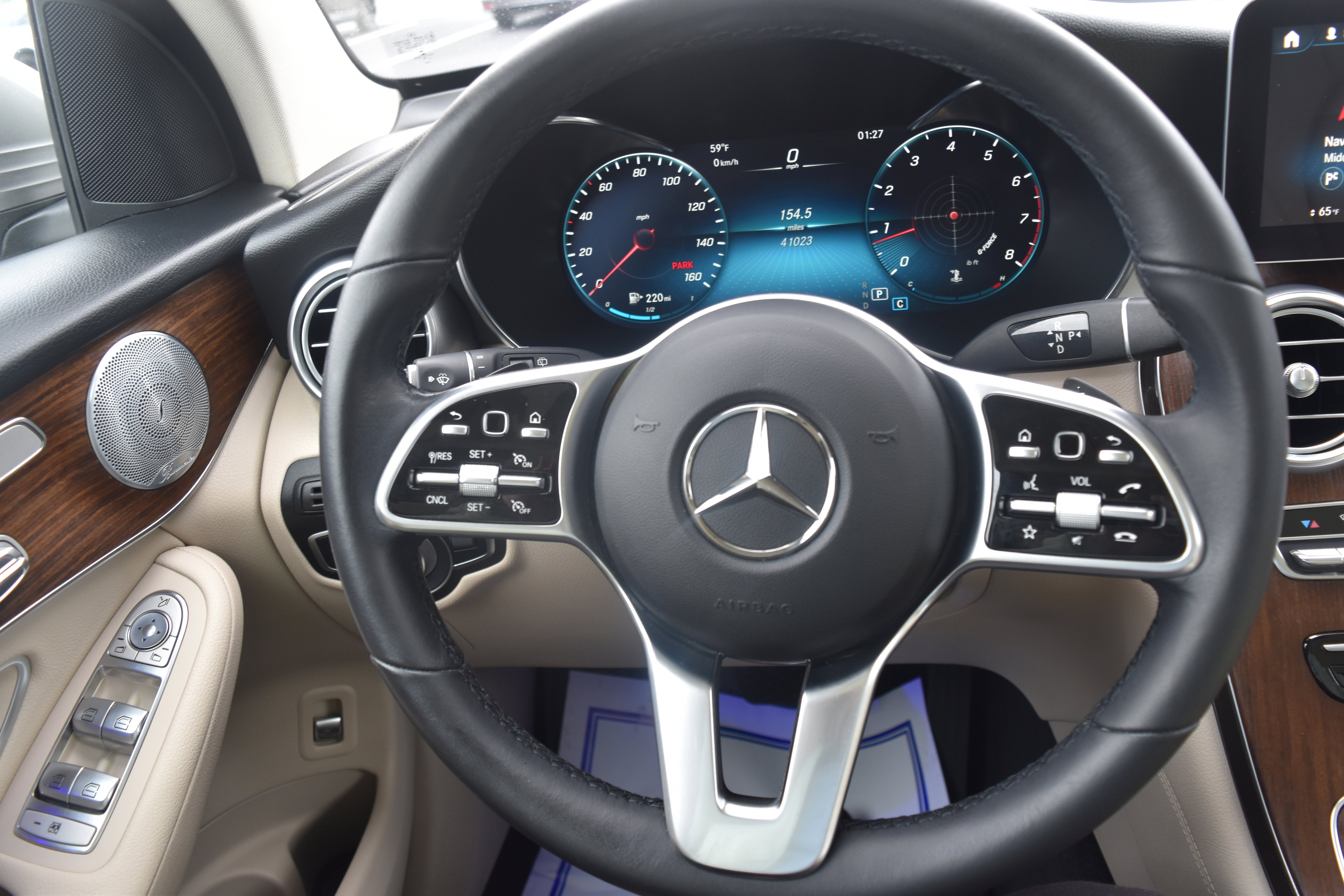 Used 2021 Mercedes-Benz GLC 300 4MATIC image 19