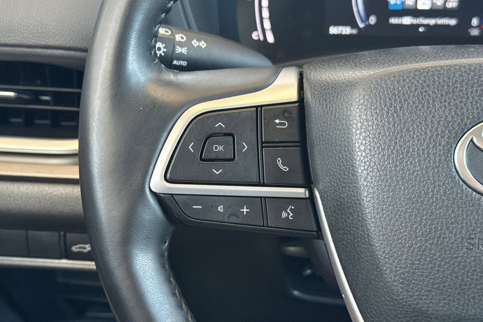 Certified 2024 Toyota Grand Highlander AWD image 30