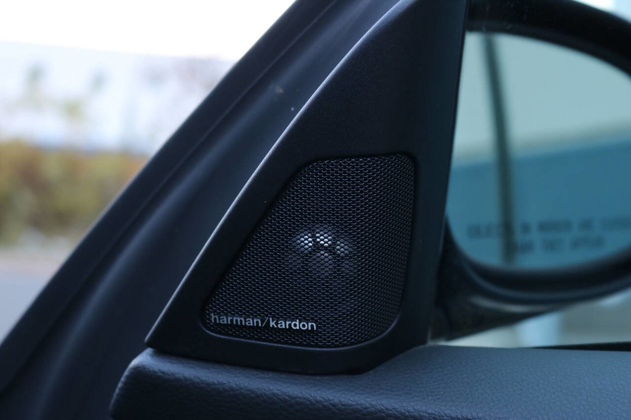 Used 2011 BMW 335is 335is 2dr Coupe image 27