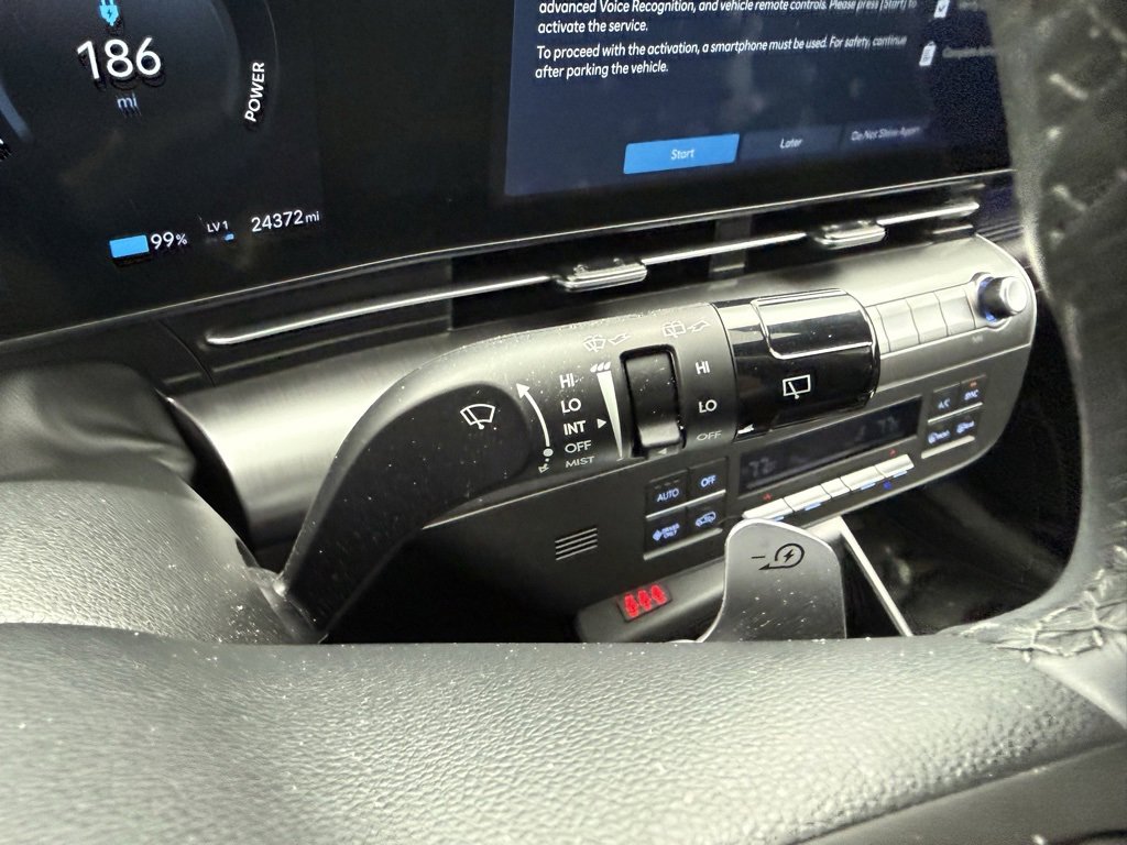 Used 2025 Hyundai Kona Limited image 26