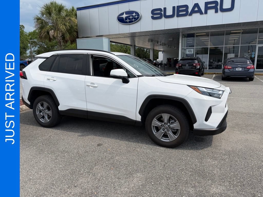 Used 2022 Toyota RAV4 XLE w/ Convenience Package FWD video 1