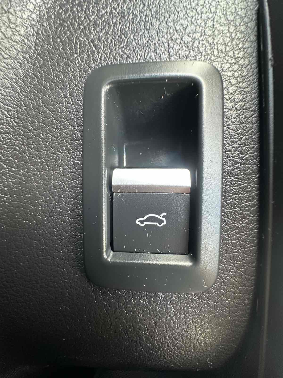 Used 2018 Audi Q5 2.0T Premium Plus AWD/4WD image 24