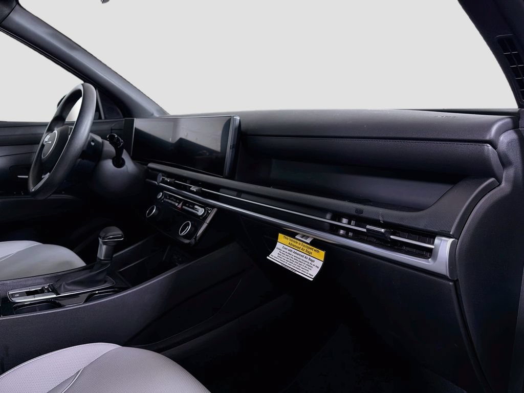 Used 2025 Hyundai Santa Cruz SEL FWD image 28