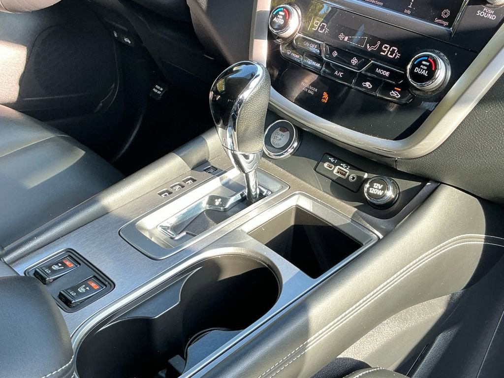 Used 2022 Nissan Murano SV w/ SV Midnight Edition Package image 19