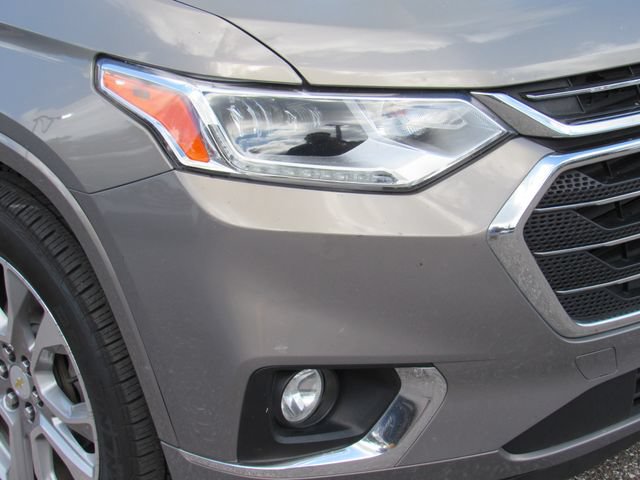 Used 2018 Chevrolet Traverse Premier w/ Driver Confidence II Package FWD image 10