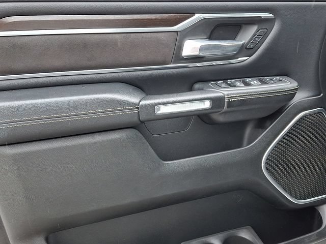 Used 2022 RAM 1500 Laramie AWD/4WD image 14