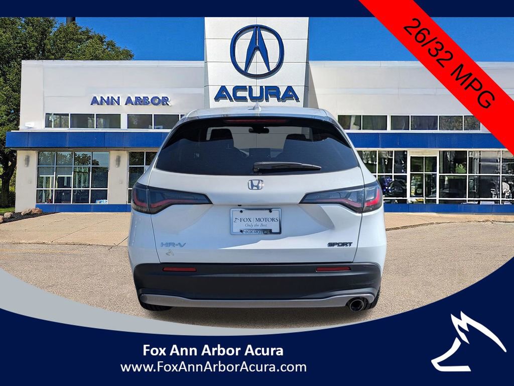 Used 2024 Honda HR-V Sport image 4