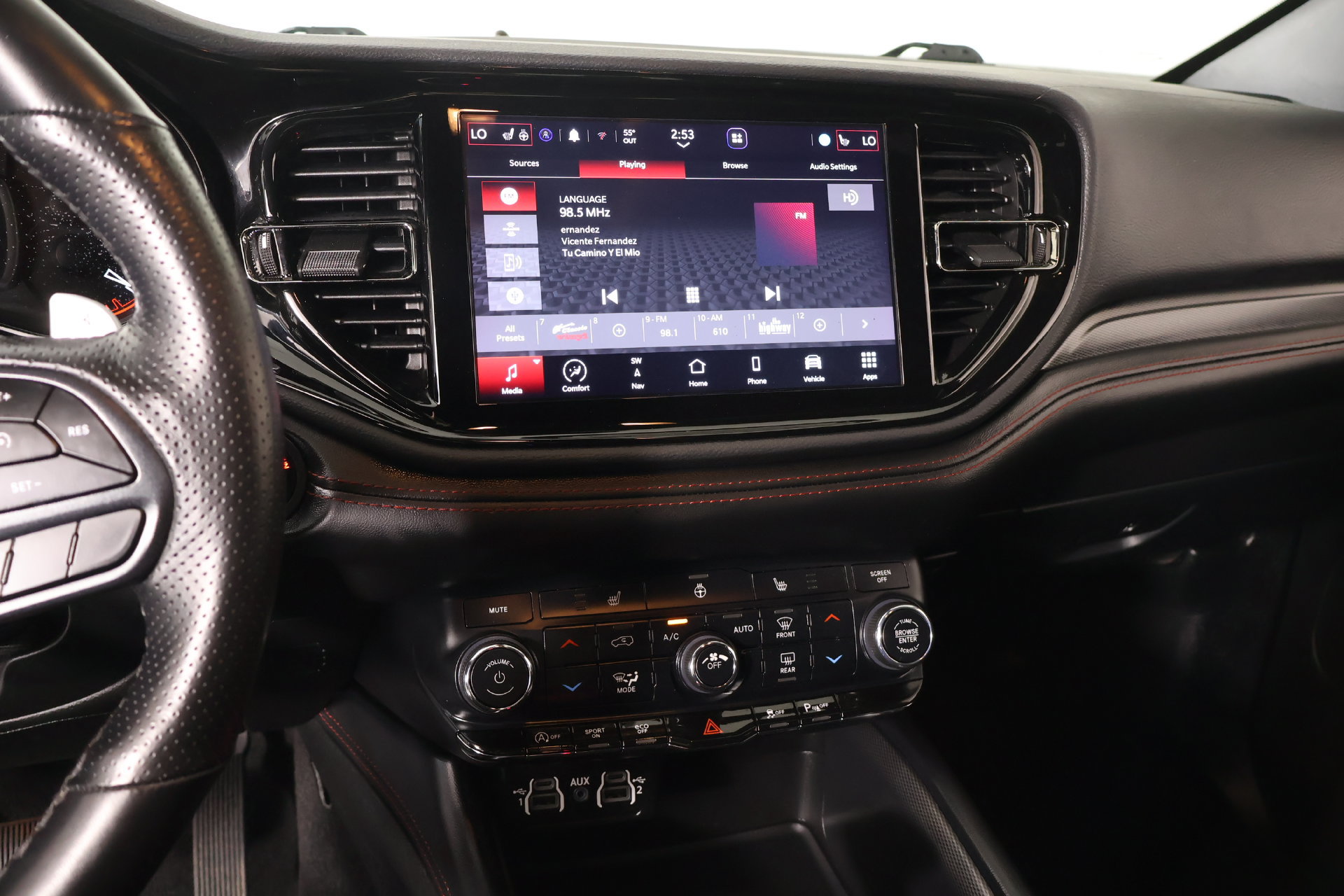 Used 2025 Dodge Durango GT RWD image 5