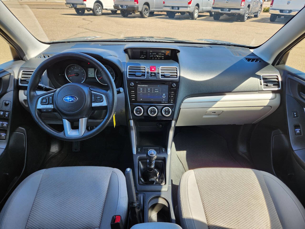 Used 2017 Subaru Forester 2.5i Premium AWD/4WD image 4
